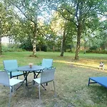 Maison En Foret, Calme, Proche Village Et Piste Cyclable - Meuble 3 Etoiles *