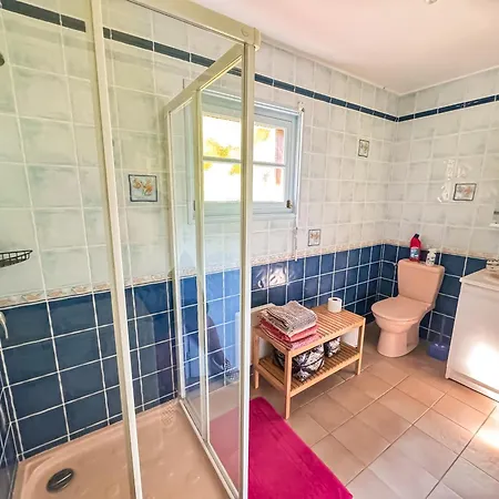 Holiday home Maison En Foret, Calme, Proche Village Et Piste Cyclable - Meuble 3 Etoiles Uza